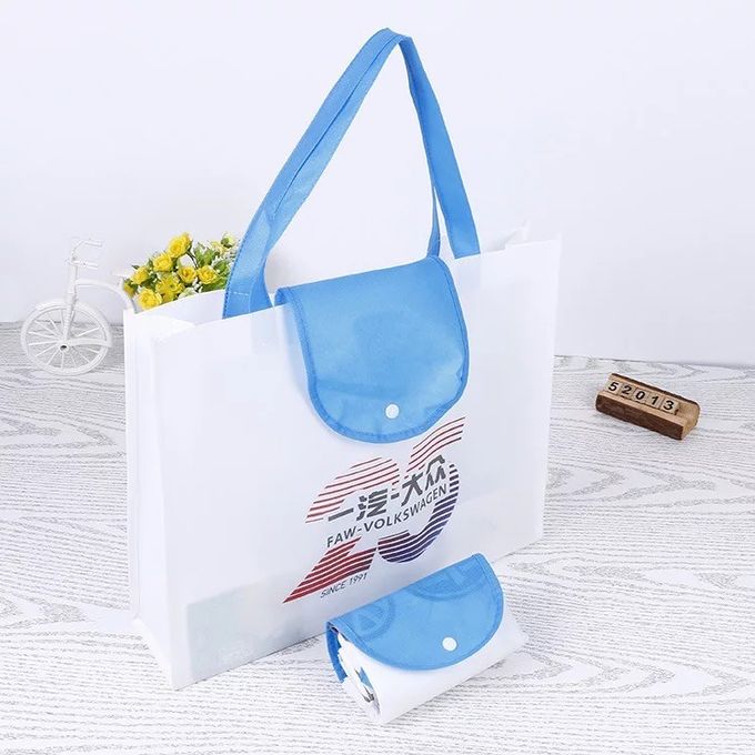 折りたたみ折り畳み式の買い物袋/青い折る食料雑貨入れの袋をリサイクルして下さい